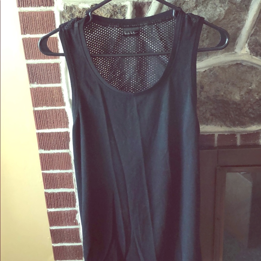 Black tank - open back